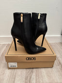Sandales noires vernies