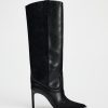 Bottes hautes noires pointues