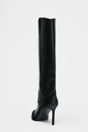 Bottes hautes noires pointues